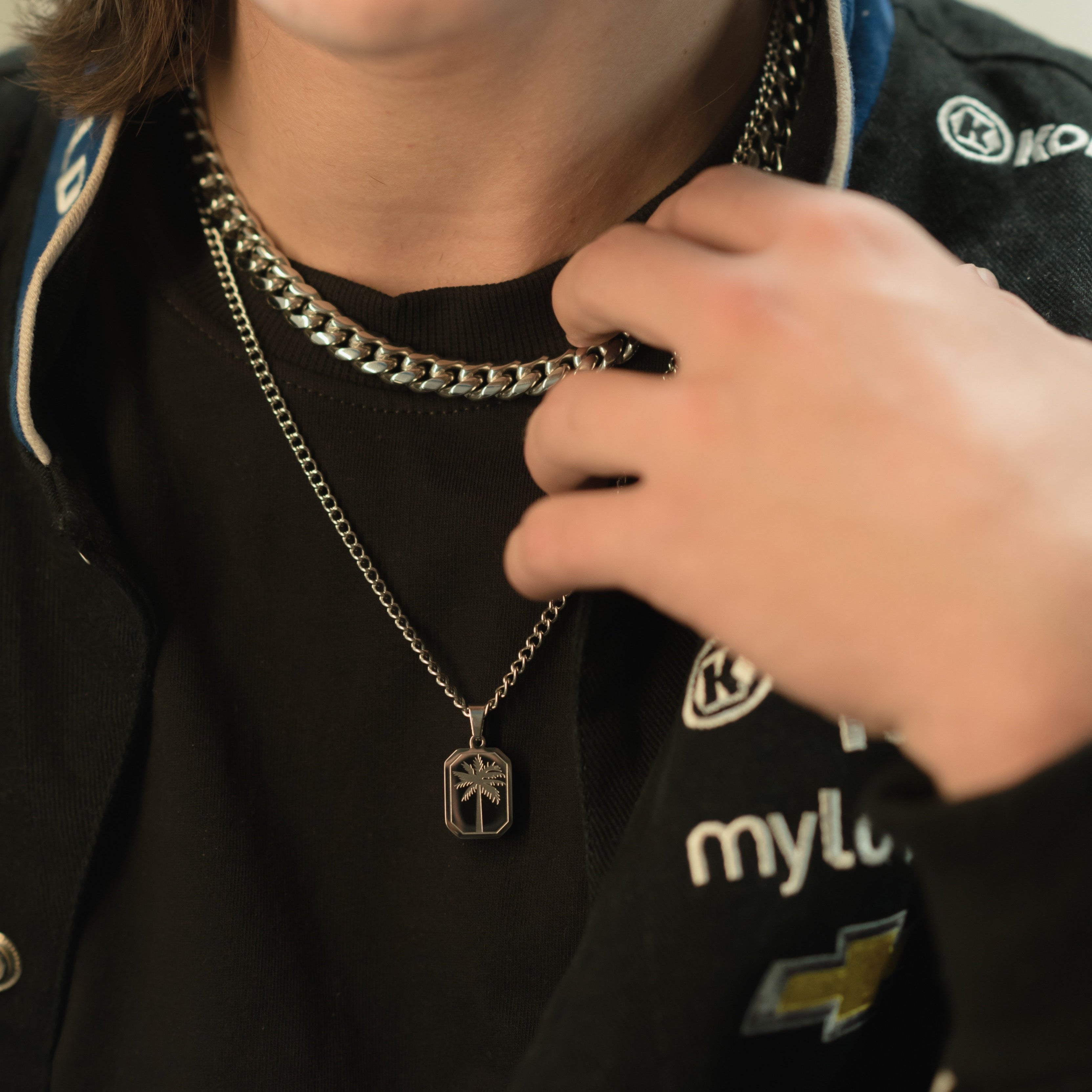 Palm Tree Pendant (Silver)