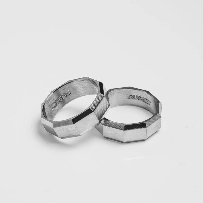 Tenner (Silver) Ring